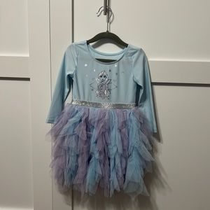 Disney frozen size 3T (brand new)